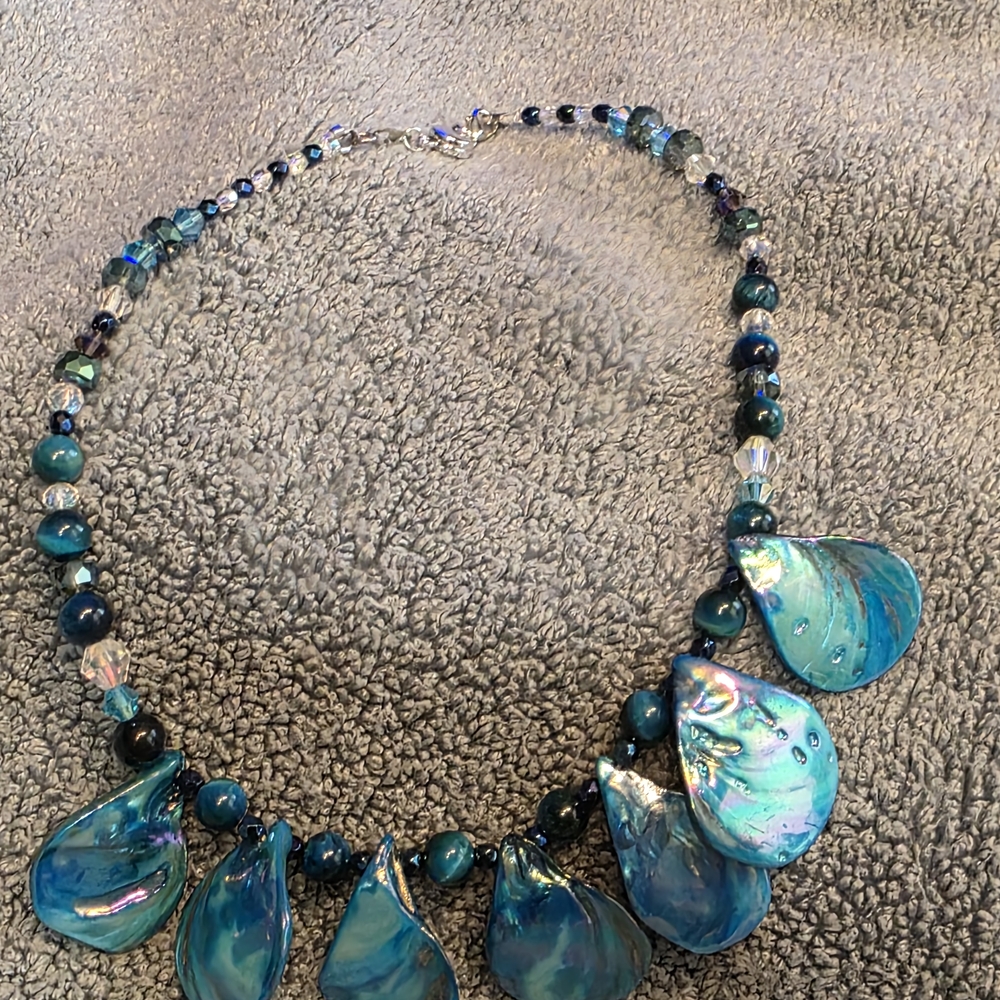 Shell Necklaces - Picture 2 of 4